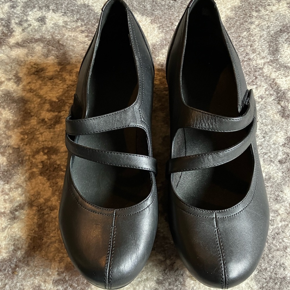 Abeo Cameo Black Leather Slip Resistant Mary Jane Shoes Size 9